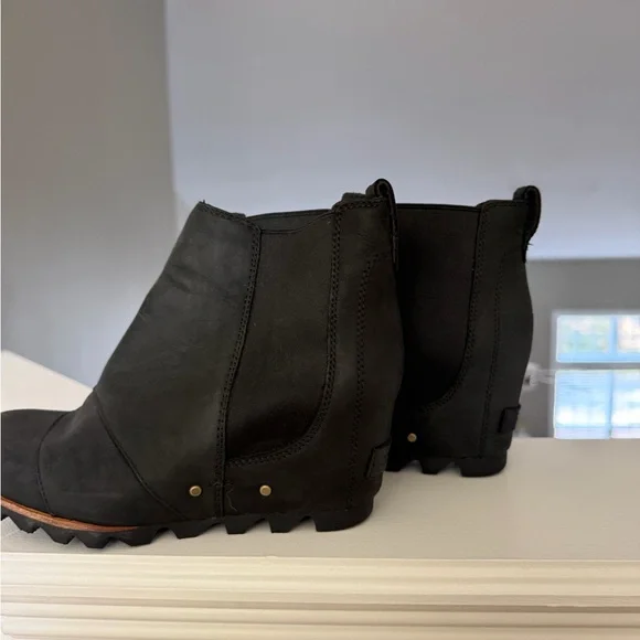 Sorel Wedge Booties - Picture 4 of 4